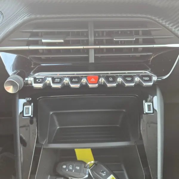 Peugeot e-208 50 kWh Active Pack 17