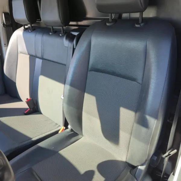 Citroën e-Jumpy Longa (50-kWh) 9