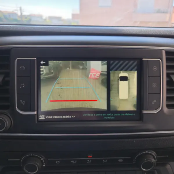 Citroën e-Jumpy Longa (50-kWh) 13