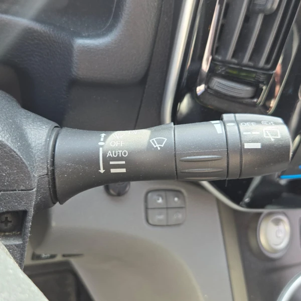 Nissan e-NV200 Evalia 5L Navegador 13