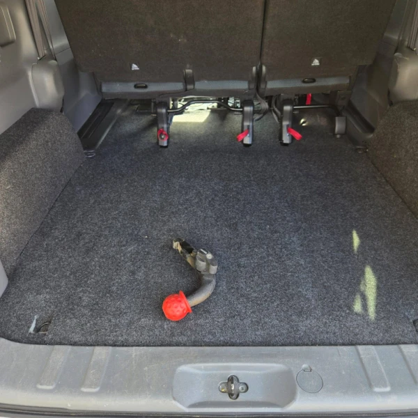 Nissan e-NV200 Evalia 5L Navegador 31