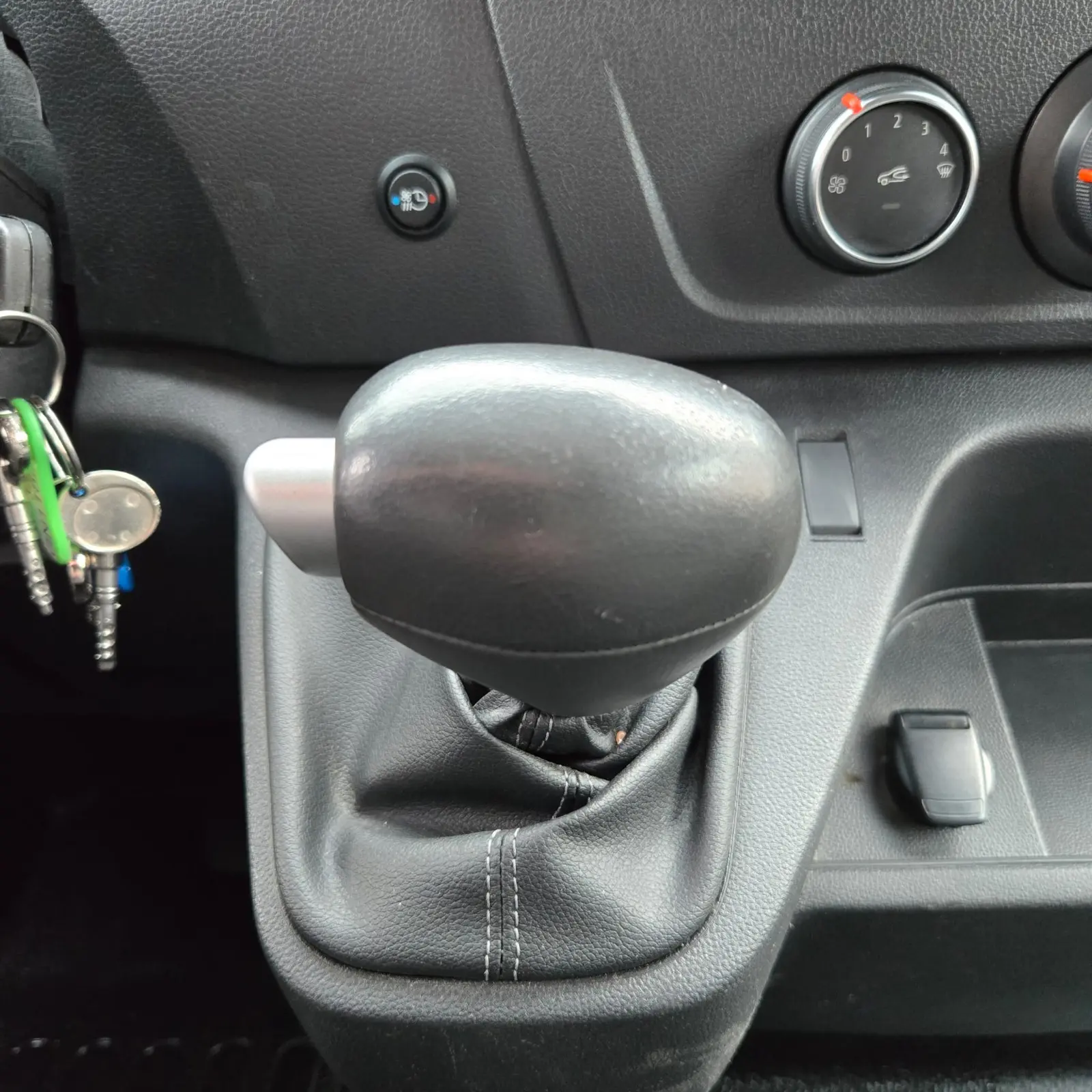 Renault Master E-Tech L2H2 3T5 Advance Autonomia Urbana 18