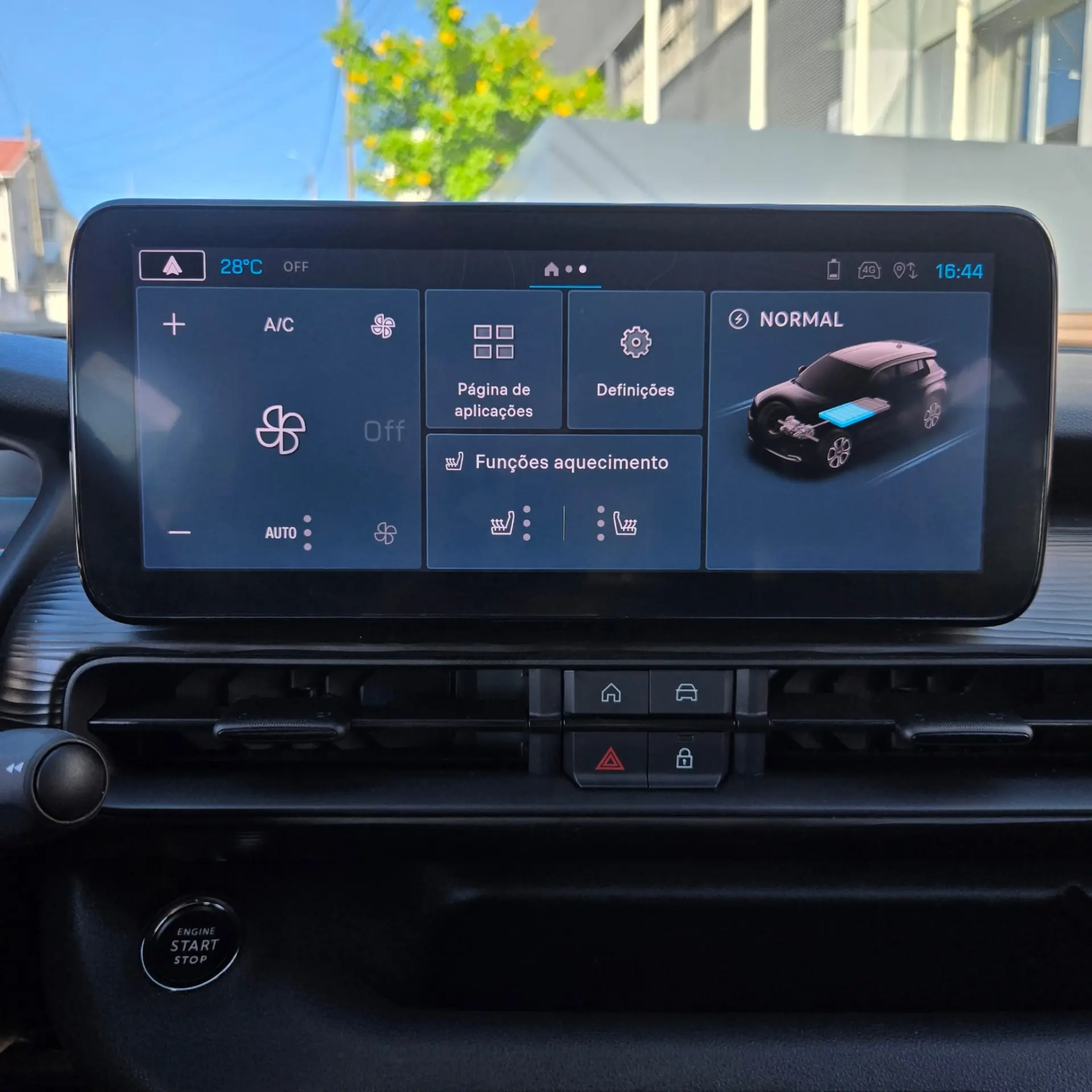 Jeep Avenger 54 kWh Longitude 13