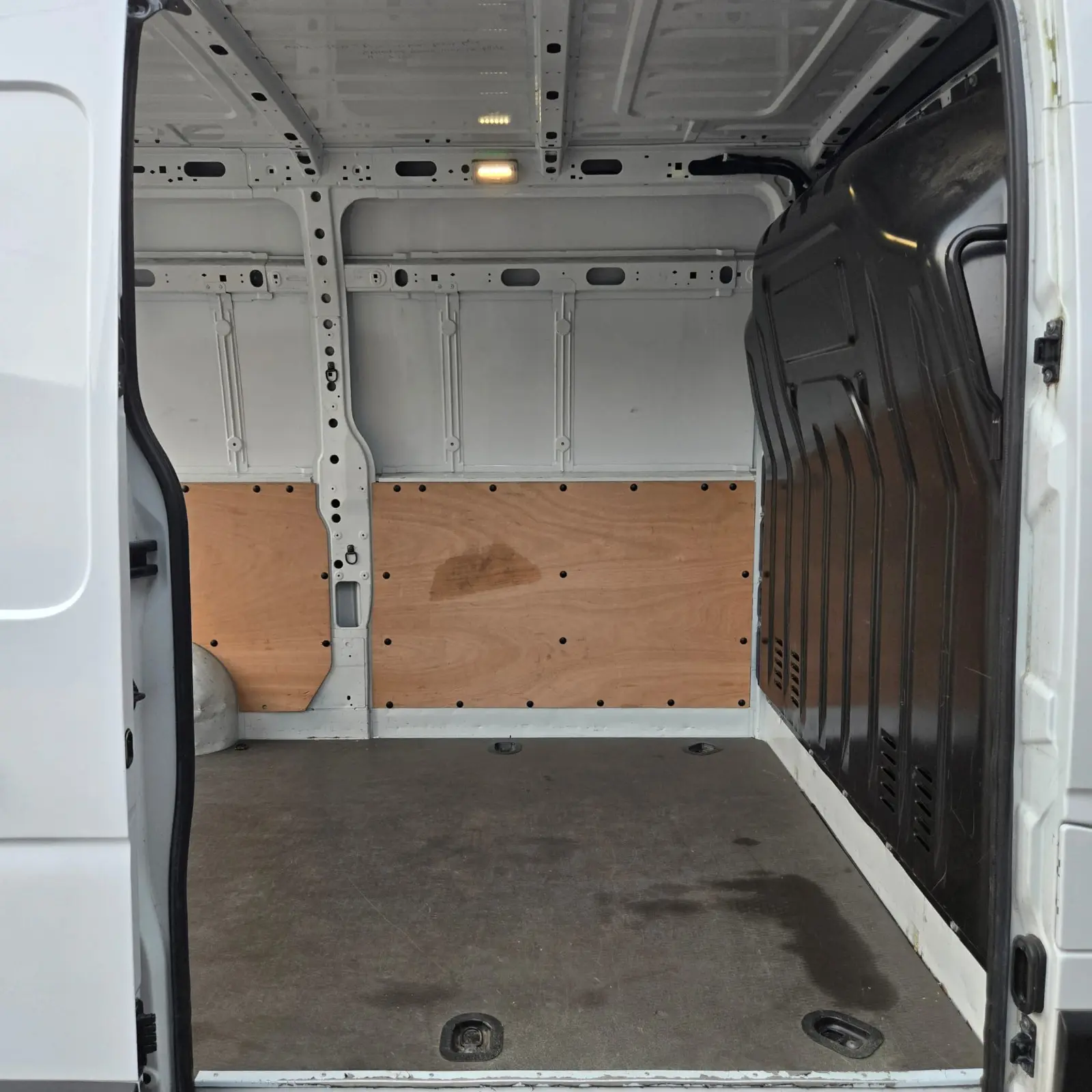 Renault Master E-Tech L2H2 3T5 Advance Autonomia Urbana 21