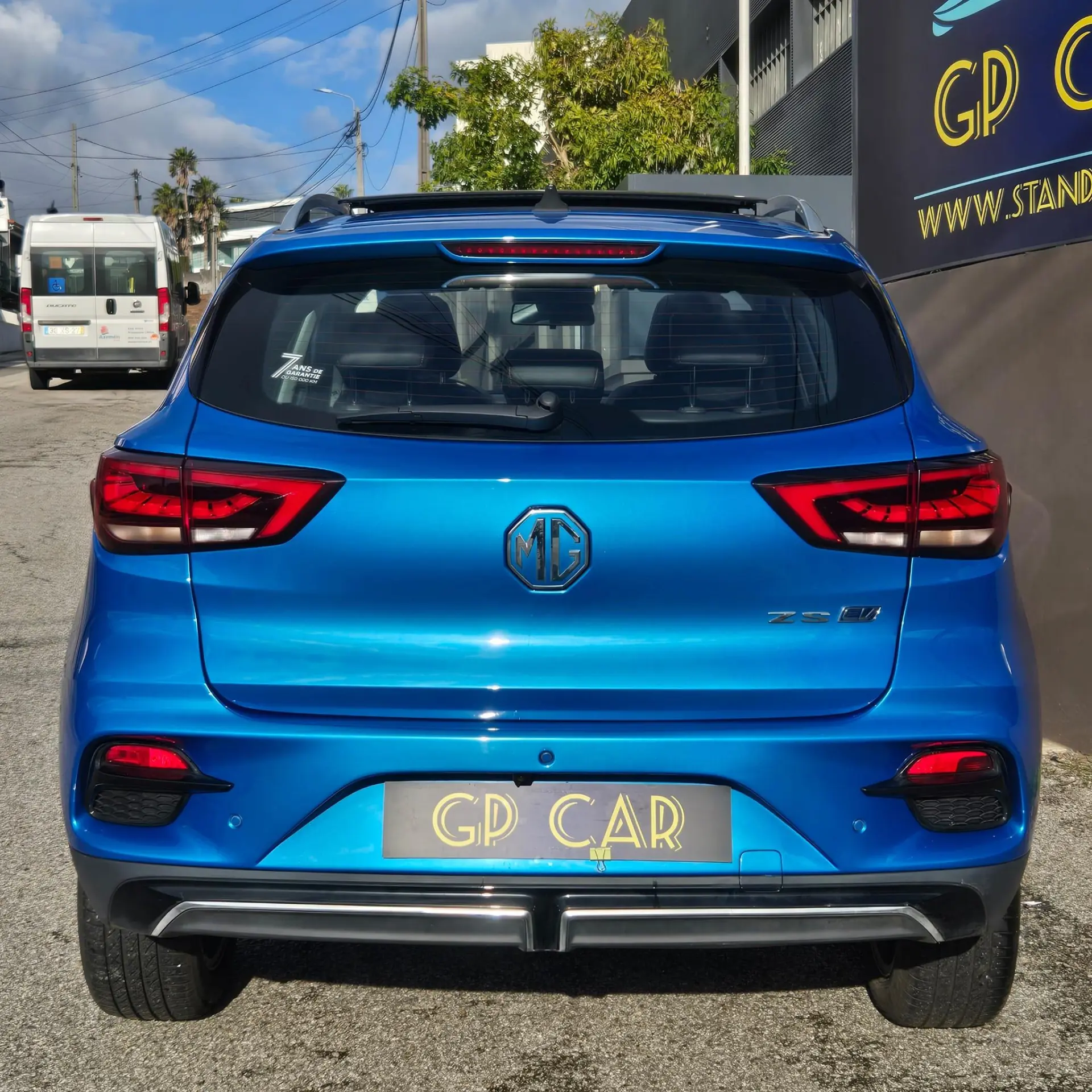 MG ZS Standard Luxury 72KW 7