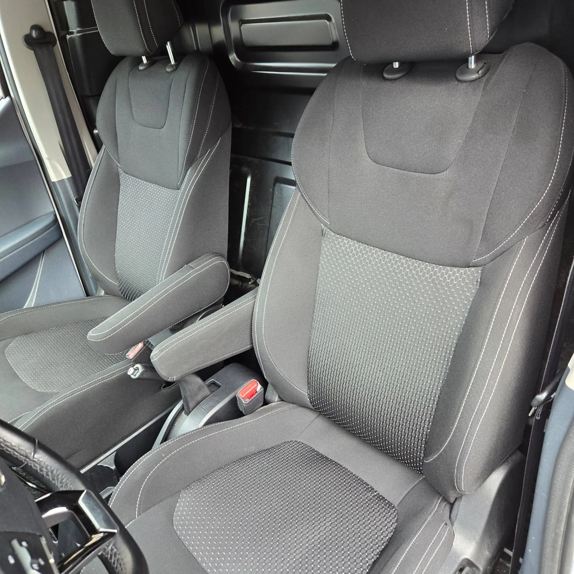 Maxus eDeliver 9 E-Deliver 3 L2H1 13