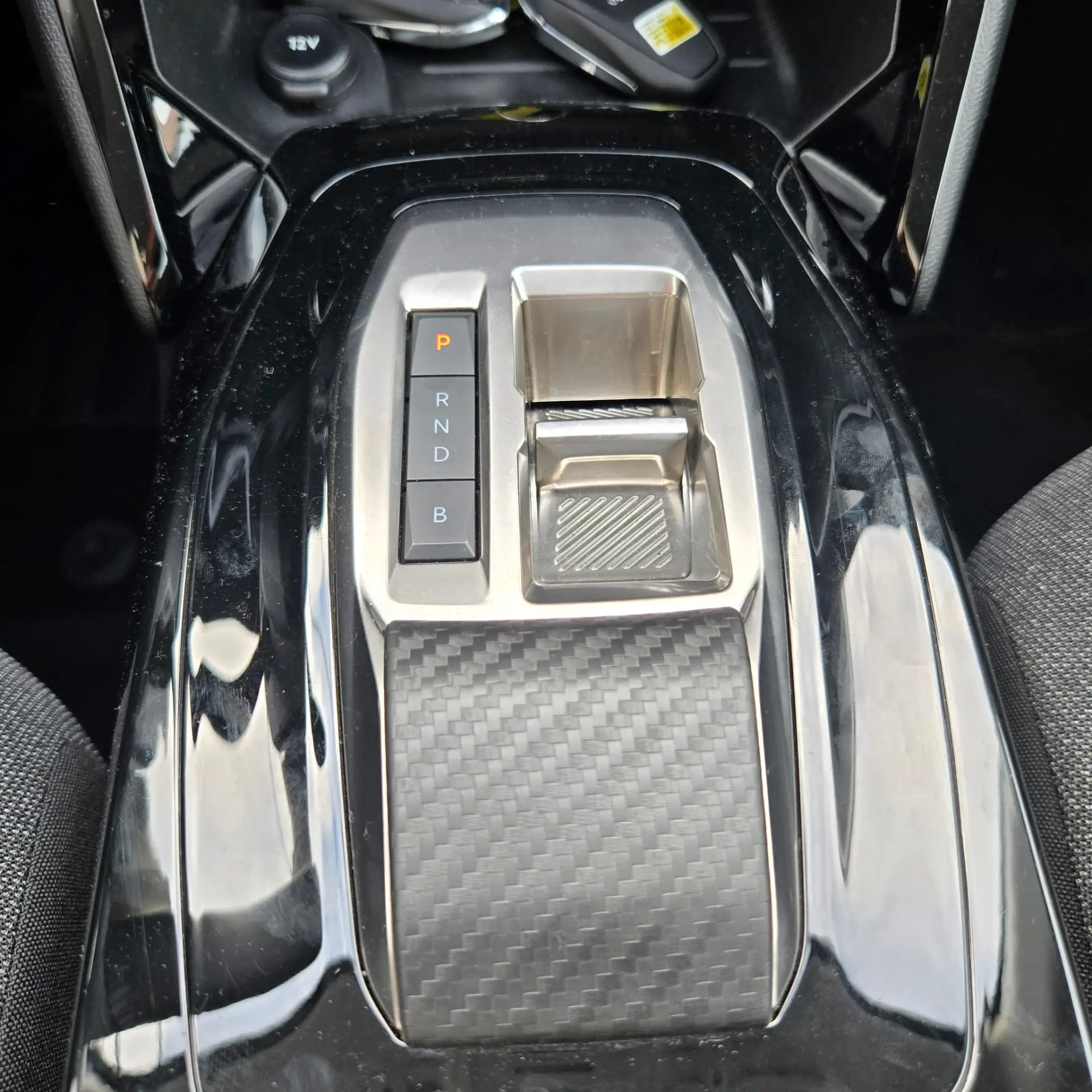 Peugeot e-208 50 kWh Active Pack 22