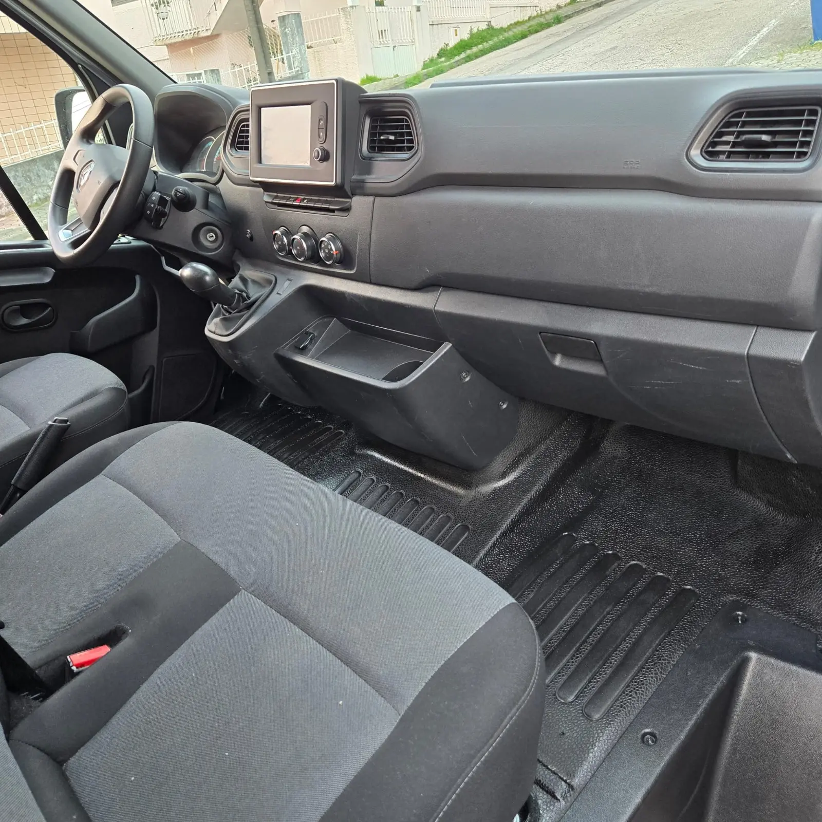 Renault Master E-Tech L2H2 3T5 Advance Autonomia Urbana 7