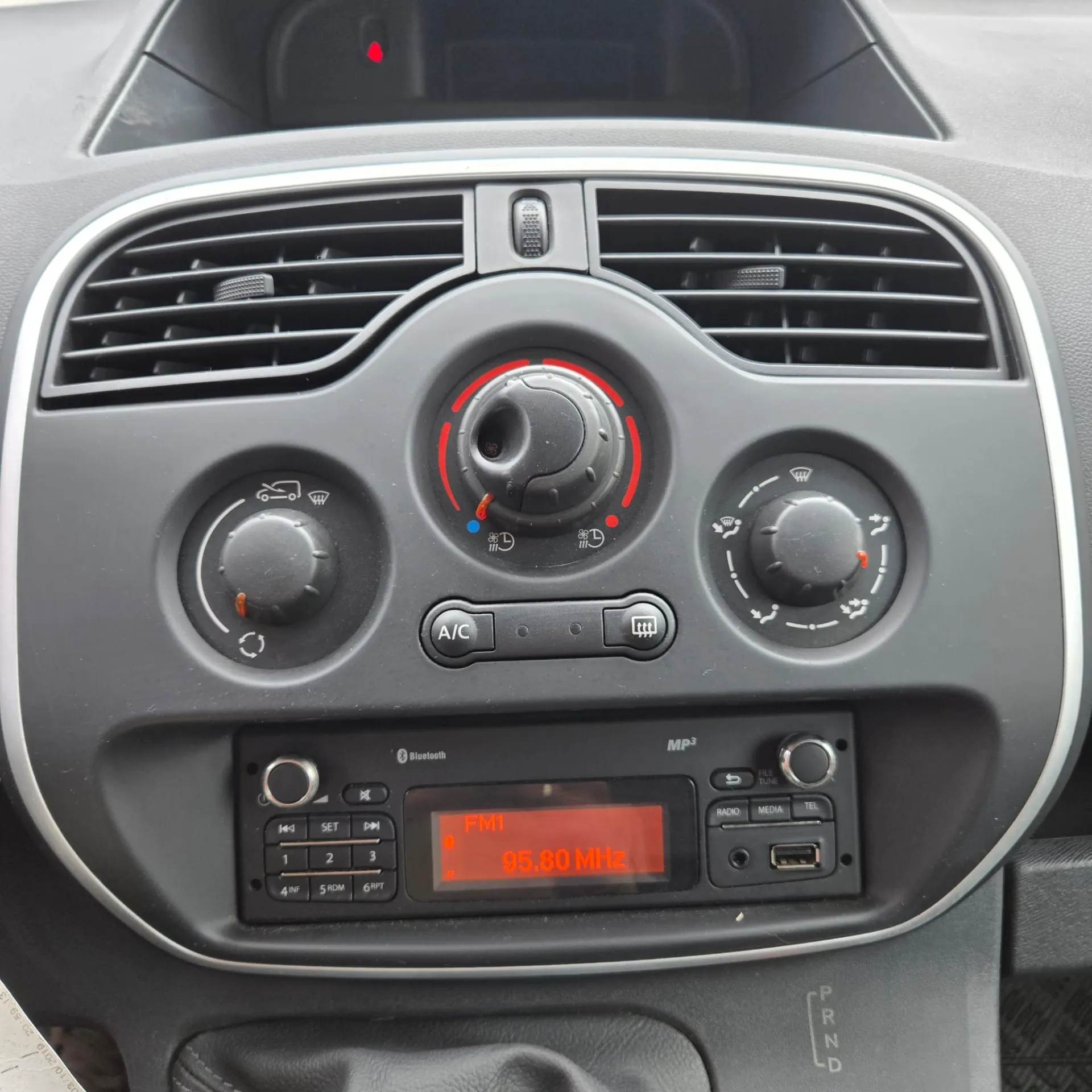 Renault Kangoo Z.E. 33 11