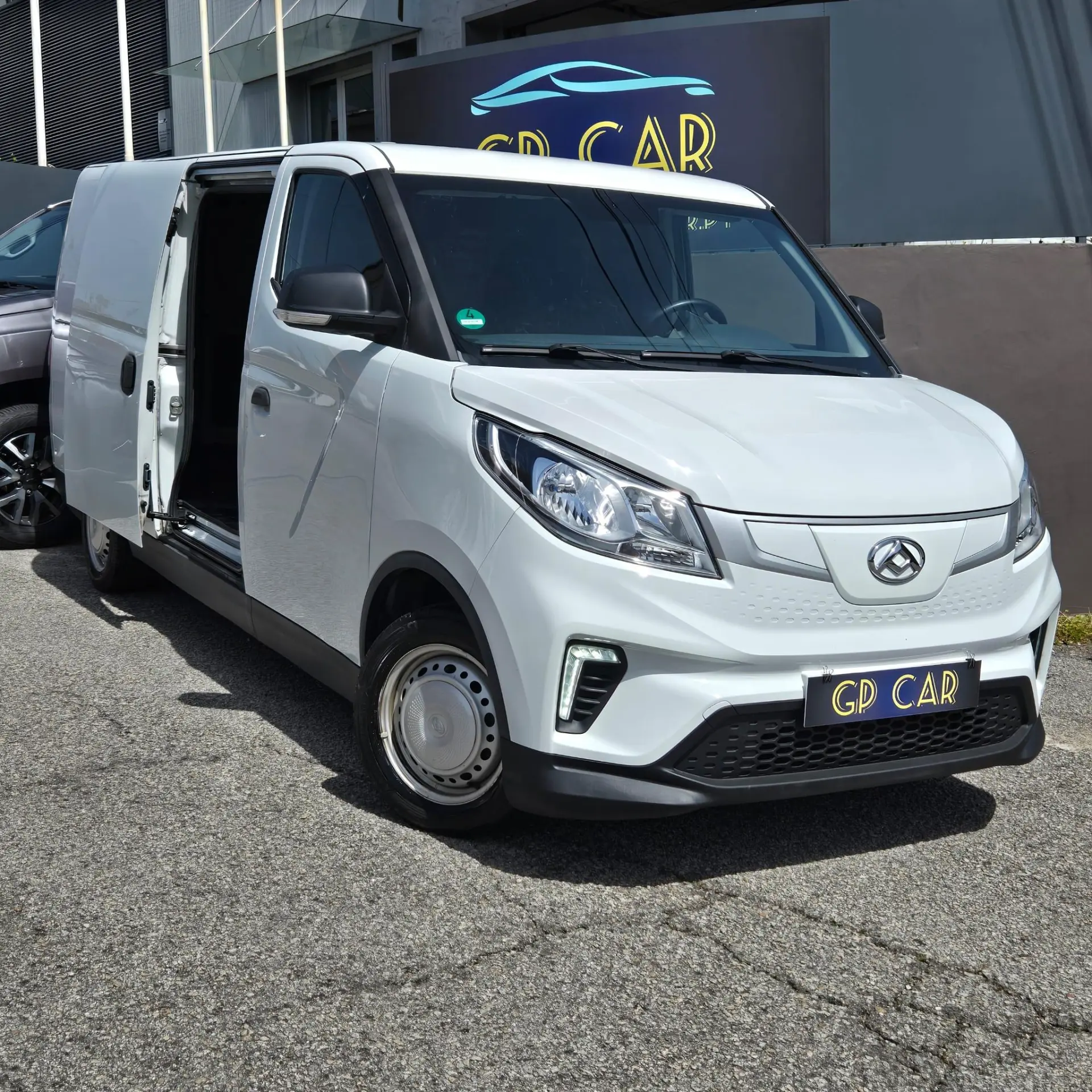 Maxus eDeliver 9 E-Deliver 3 L2H1 2