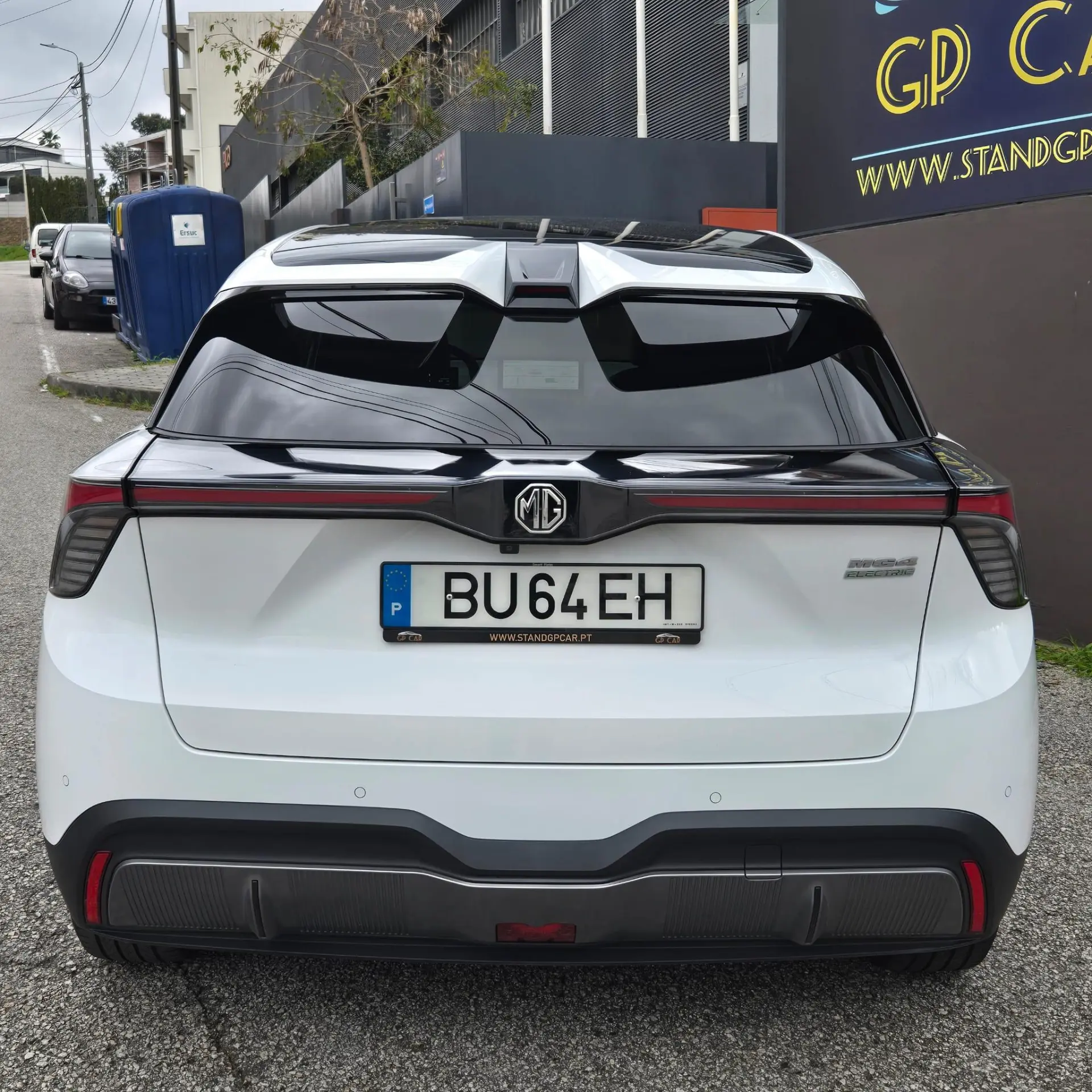MG MG4 64 KW Luxury 4