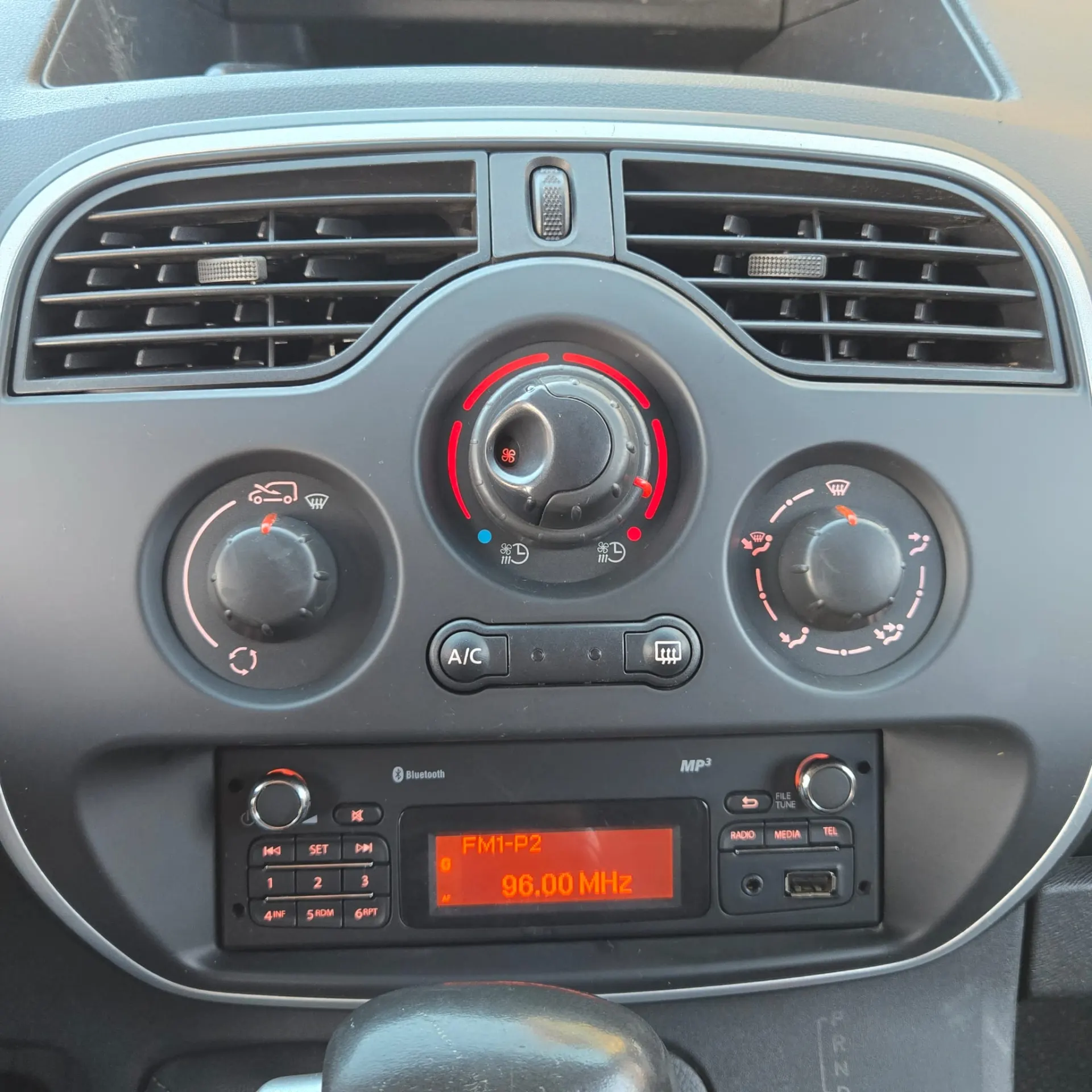 Renault Kangoo E-Tech E-Tech 33KW 12