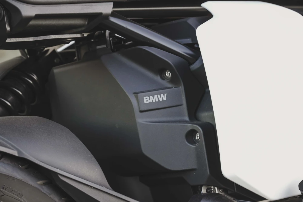 BMW CE 04 26