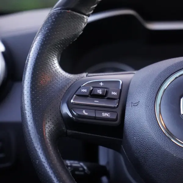 MG ZS EV 44.5 kWh Luxury 21