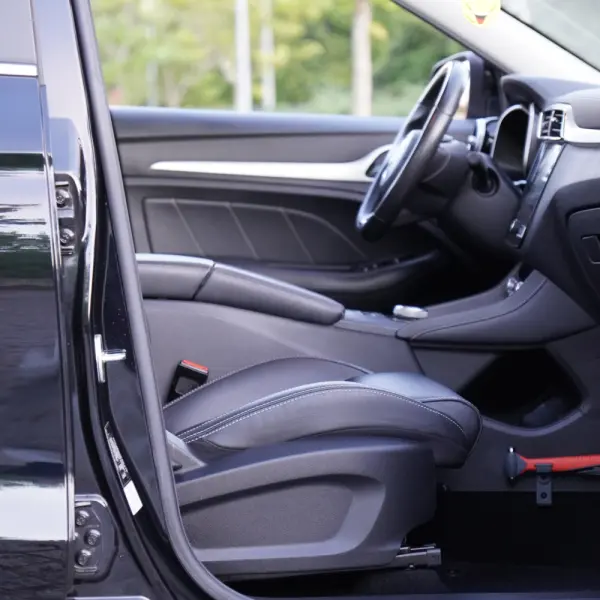 MG ZS EV 44.5 kWh Luxury 25