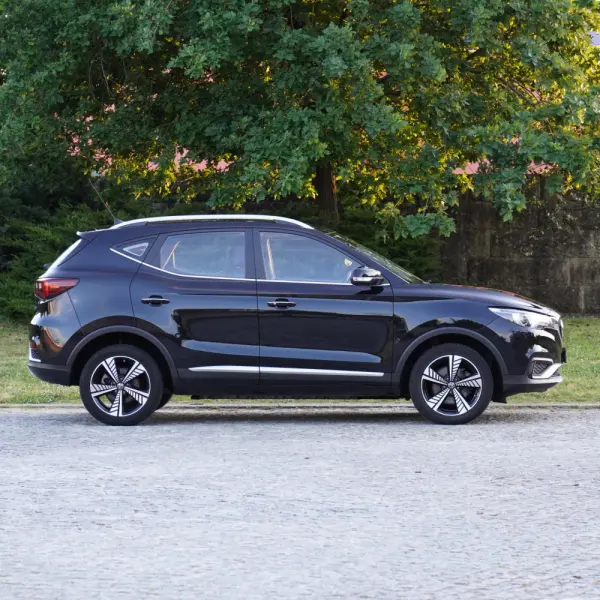 MG ZS EV 44.5 kWh Luxury 4