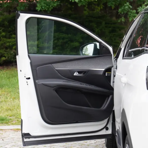 Peugeot 3008 1.2 PureTech Allure EAT8 32