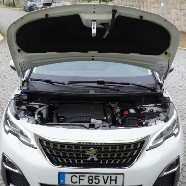 Peugeot 3008 1.2 PureTech Allure EAT8 52