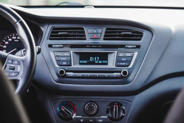 Hyundai i20 1.1 CRDi Comfort 13