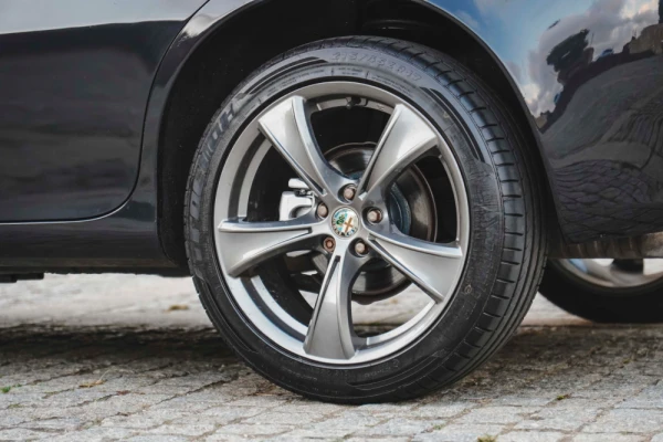 Alfa Romeo 147 1.9 JTD M-Jet Q2 41