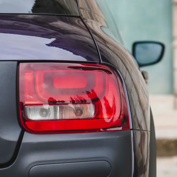 Citroën C4 Cactus 1.2 PureTech Shine 49