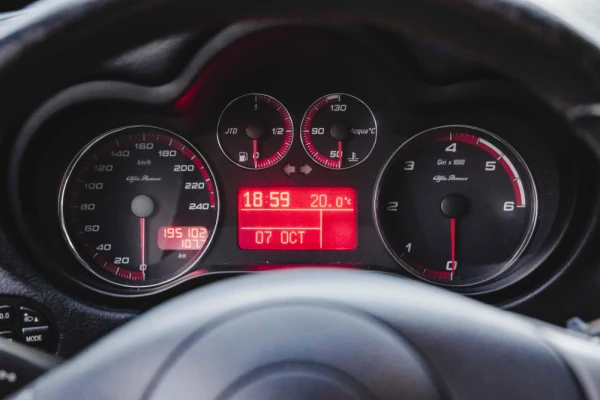 Alfa Romeo 147 1.9 JTD M-Jet Q2 27