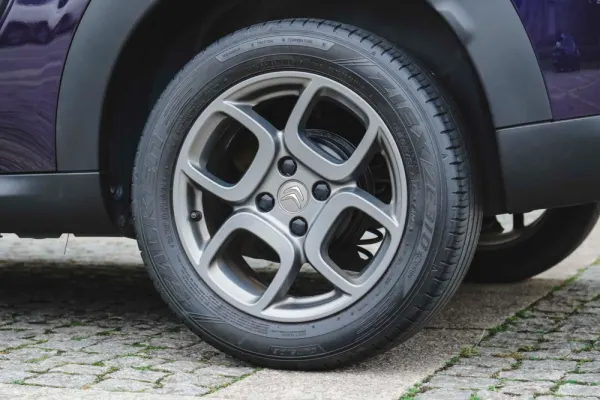 Citroën C4 Cactus 1.2 PureTech Shine 55