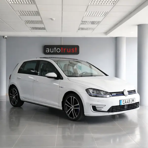 Volkswagen Golf 1.4 GTE Plug-in 1