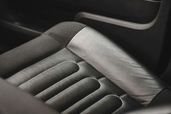 Citroën C4 Cactus 1.2 PureTech Shine 28