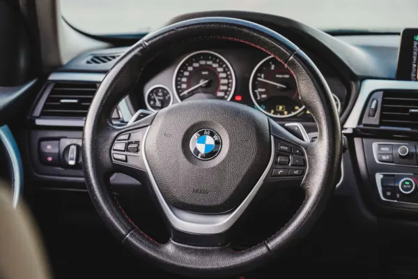 BMW 325 d Touring Auto Line Sport 15