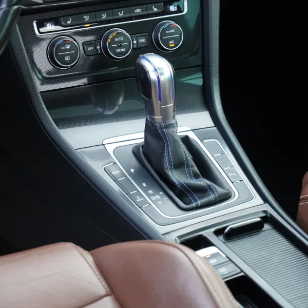 Volkswagen Golf 1.4 GTE Plug-in 21