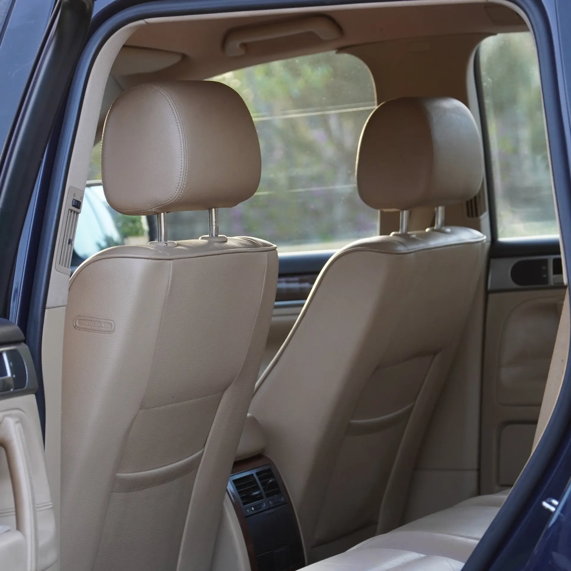 Volkswagen Touareg 2.5 TDi Tiptronic 11