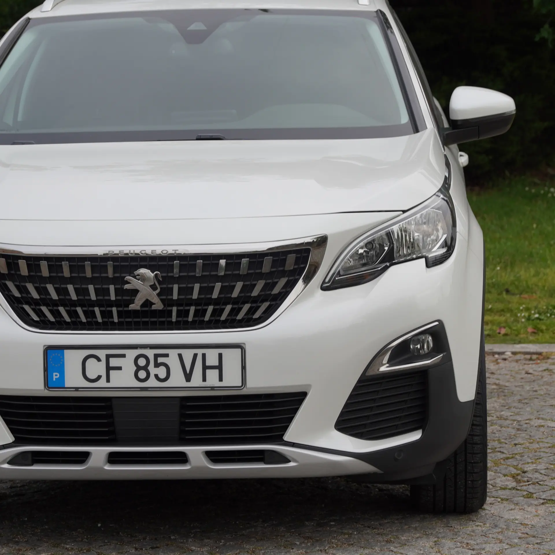 Peugeot 3008 1.2 PureTech Allure EAT8 44