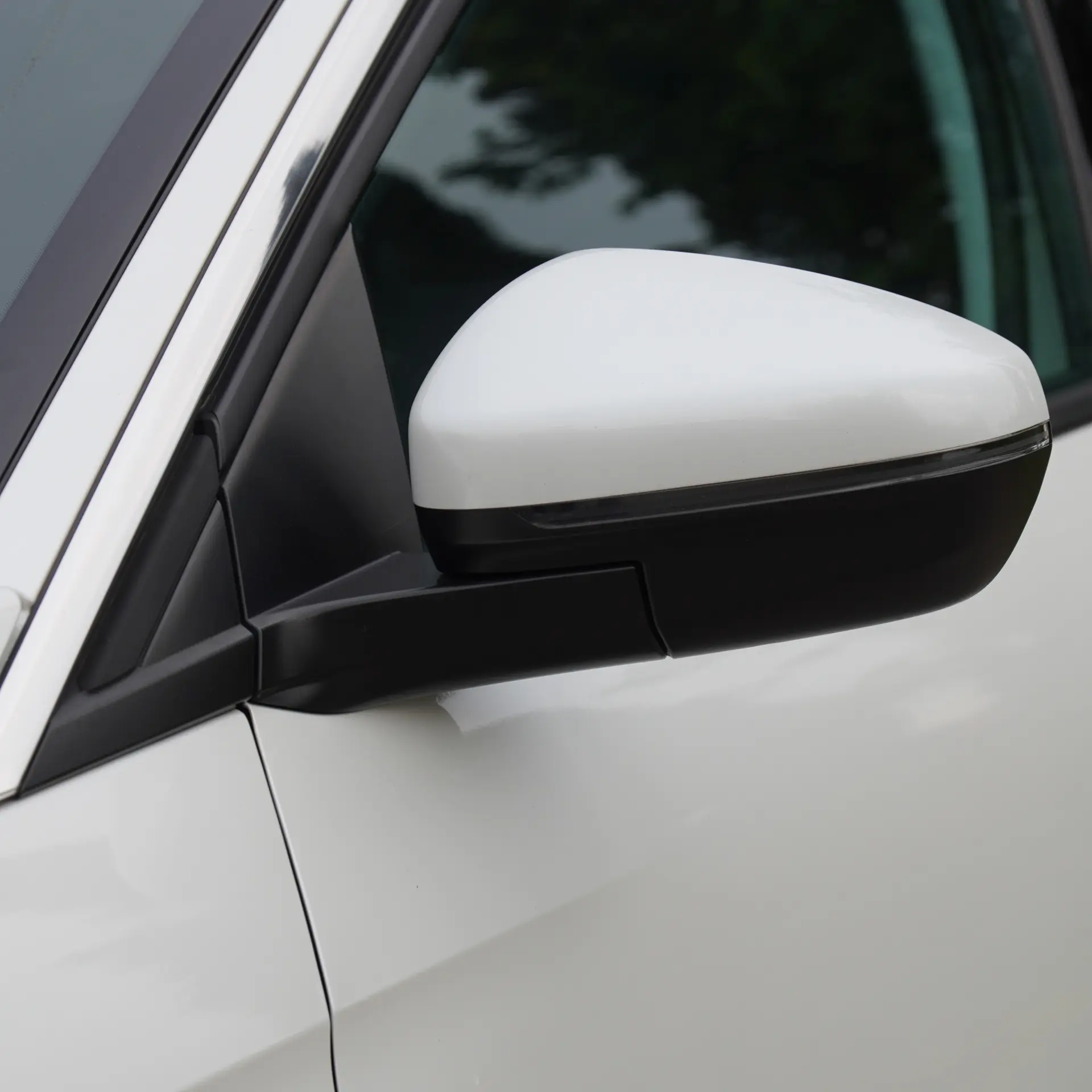 Peugeot 3008 1.2 PureTech Allure EAT8 51