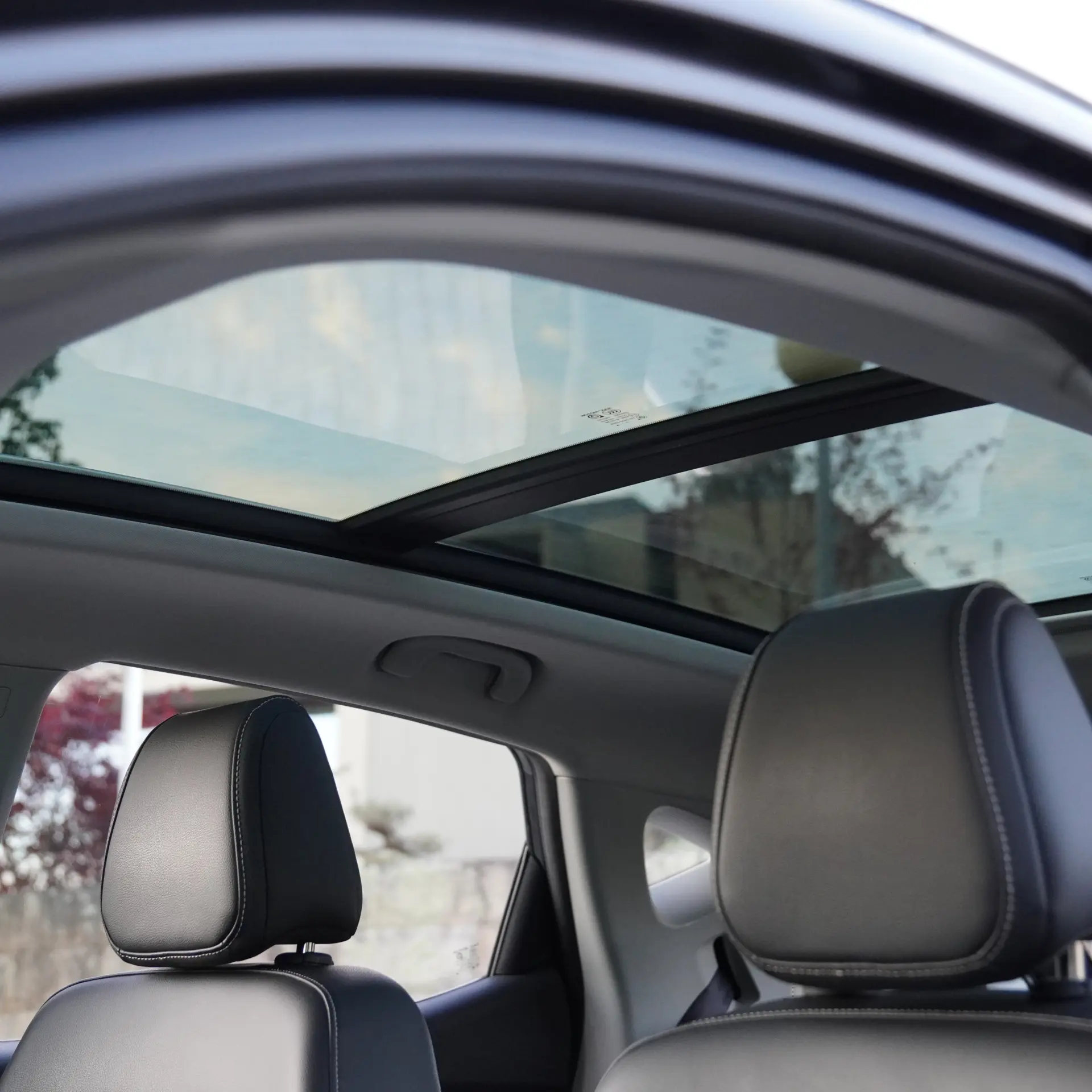 MG ZS EV 44.5 kWh Luxury 10