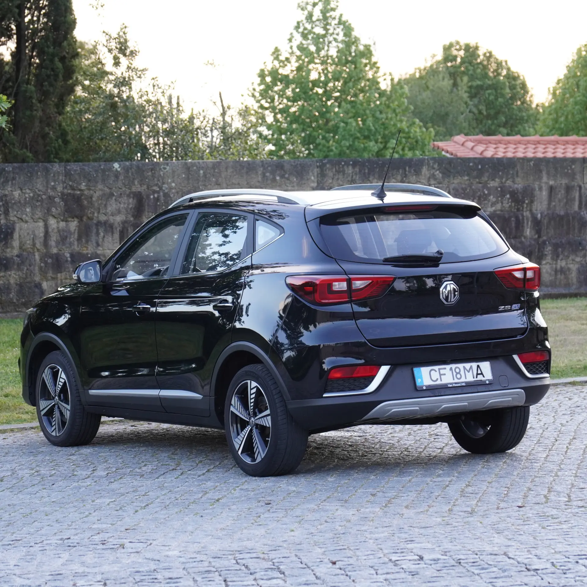 MG ZS EV 44.5 kWh Luxury 40