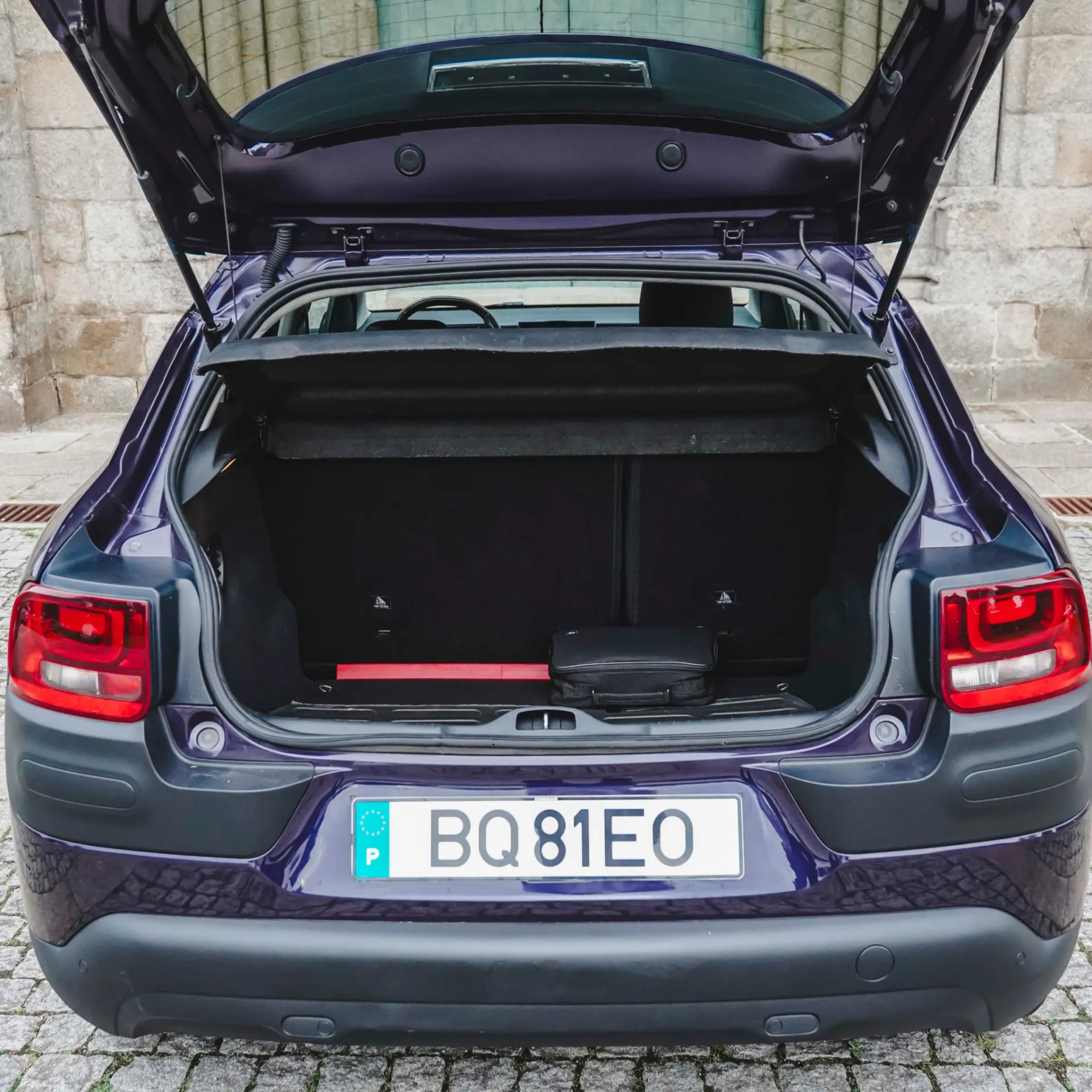 Citroën C4 Cactus 1.2 PureTech Shine 54