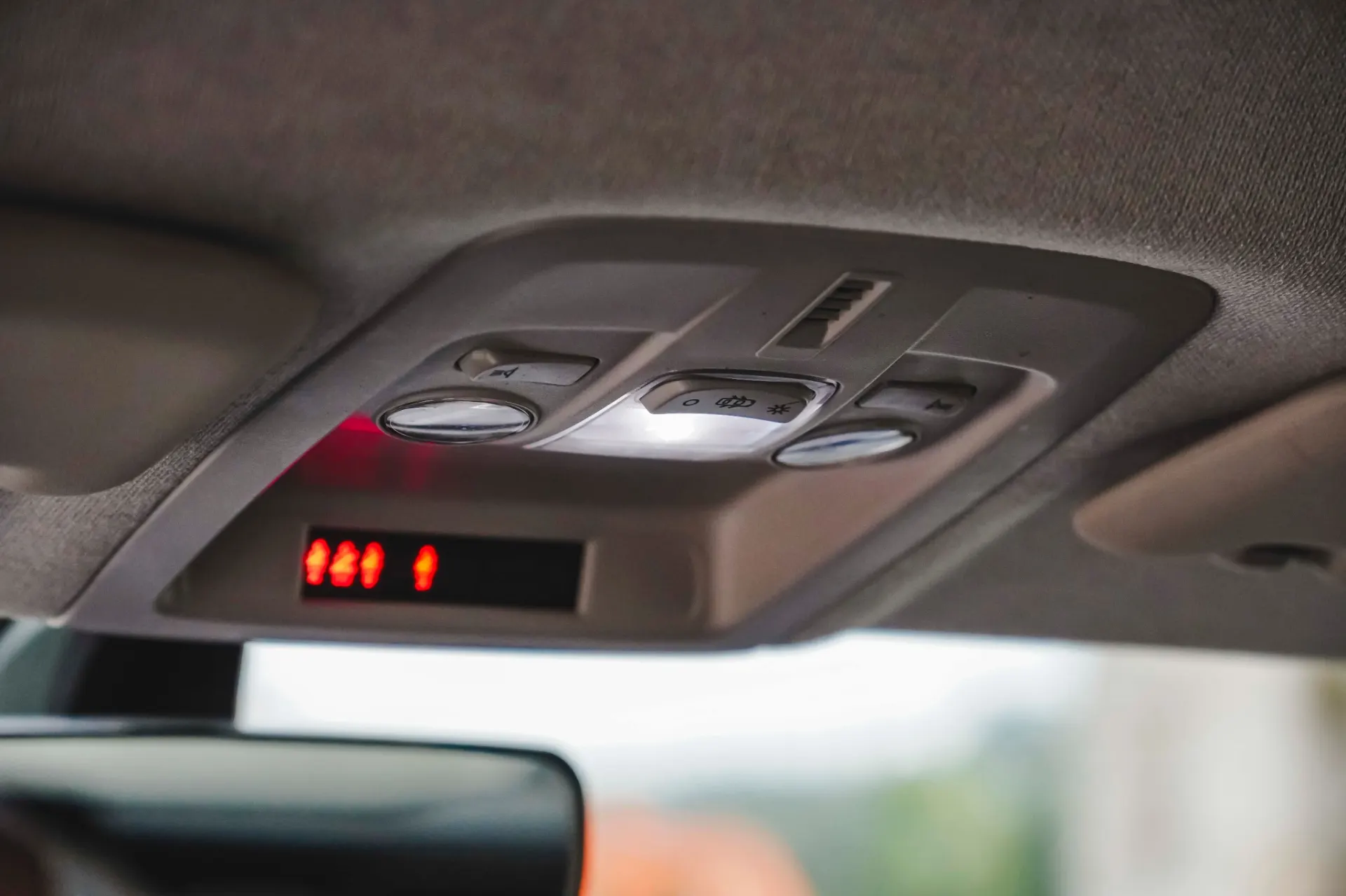 Citroën C4 Cactus 1.2 PureTech Shine 30