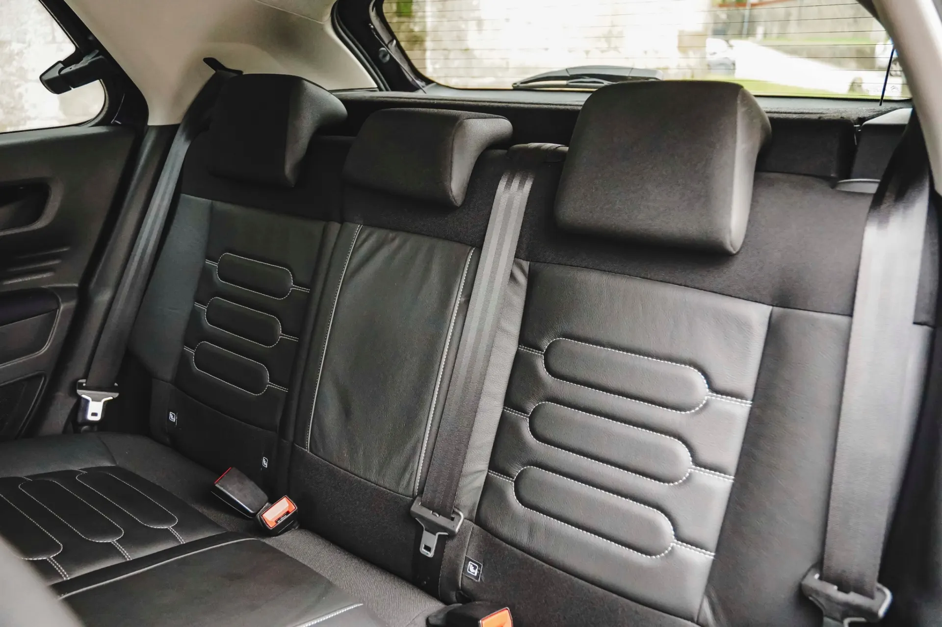 Citroën C4 Cactus 1.2 PureTech Shine 12