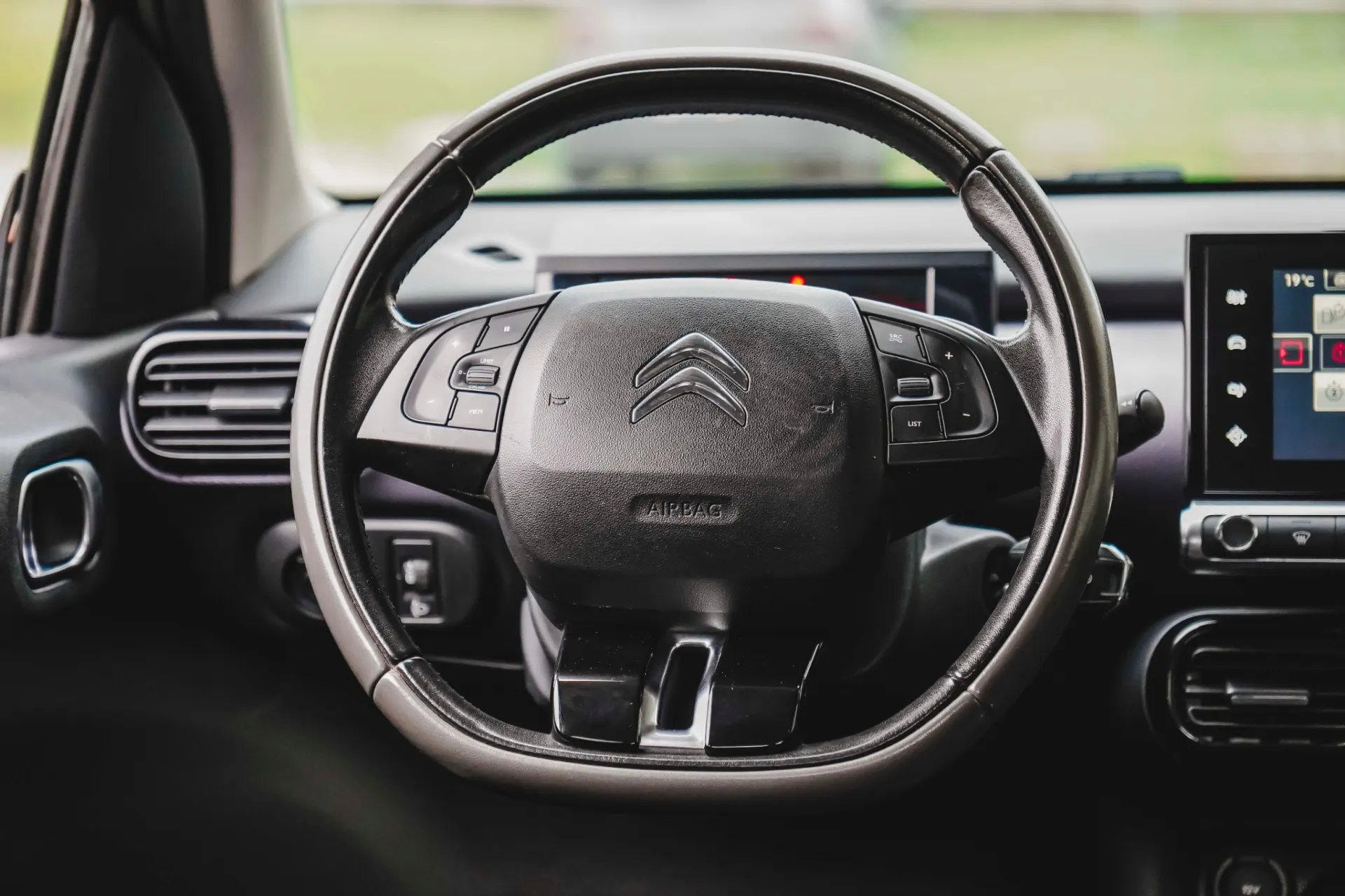 Citroën C4 Cactus 1.2 PureTech Shine 8