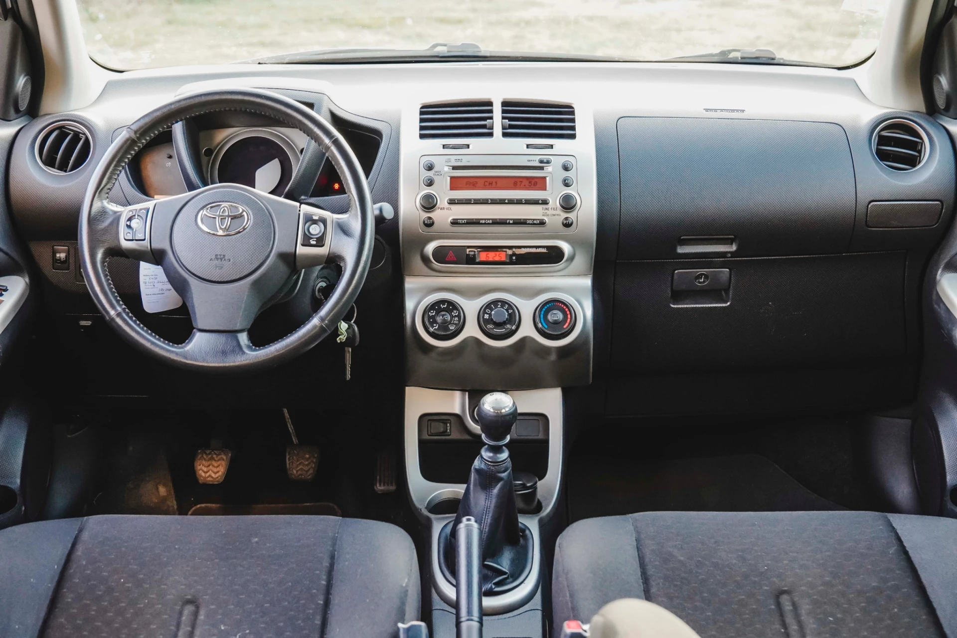 Toyota Urban Cruiser 1.4 D-4D 7