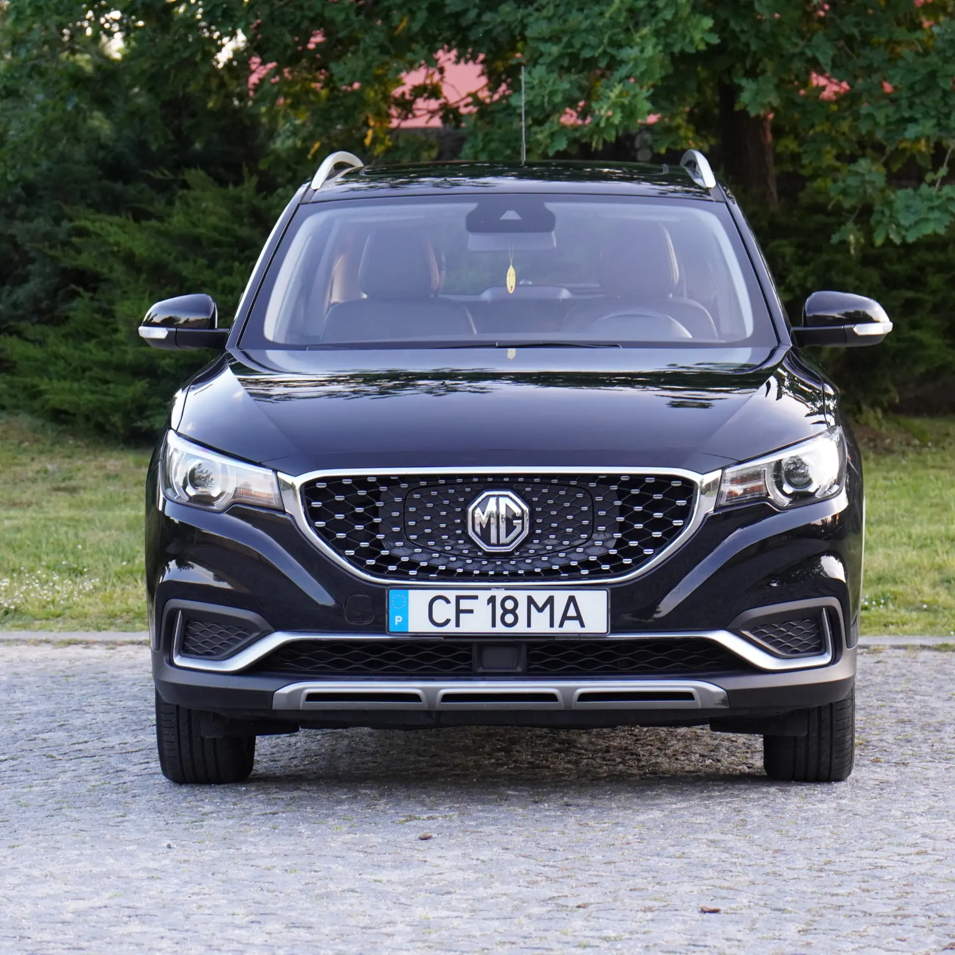 MG ZS EV 44.5 kWh Luxury 2