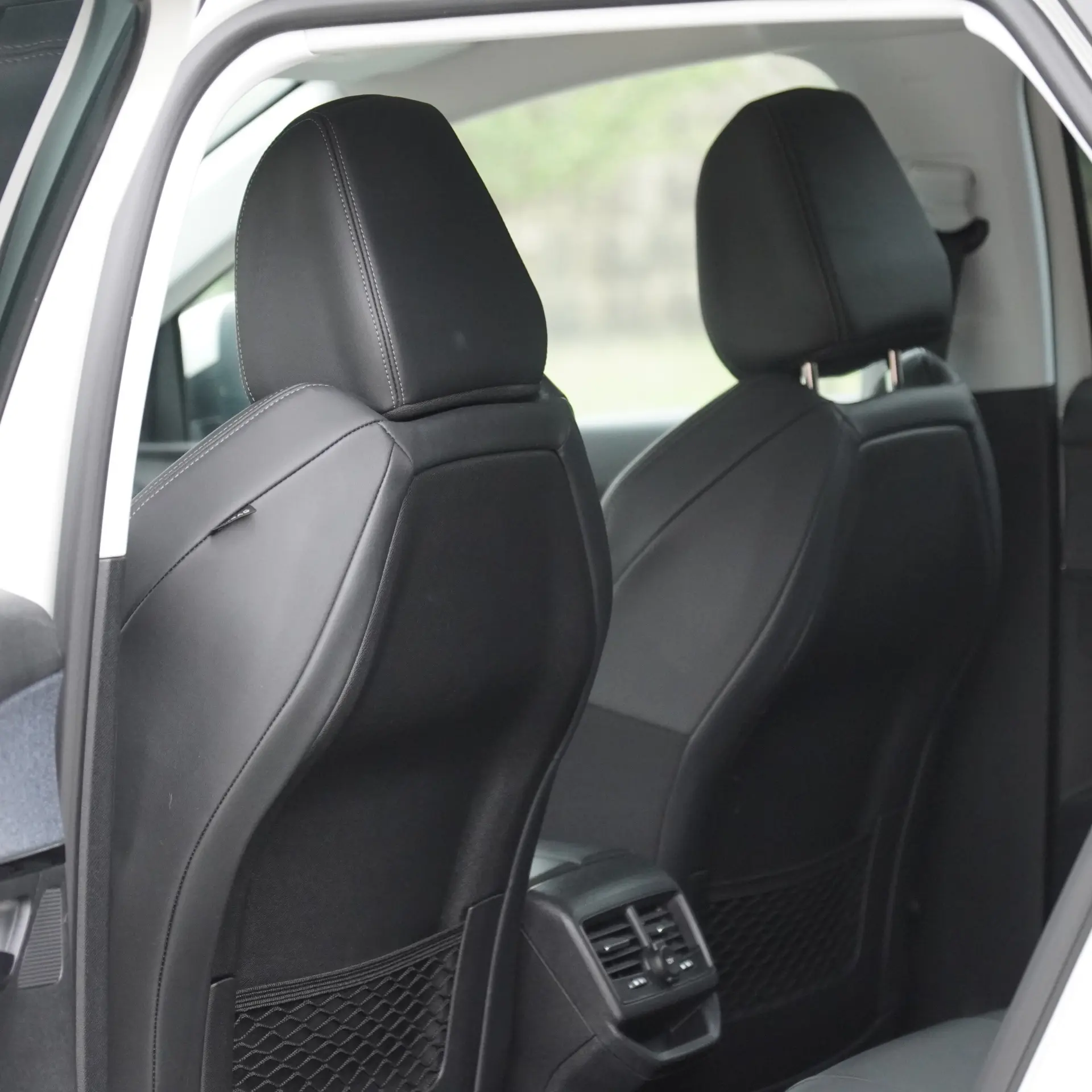 Peugeot 3008 1.2 PureTech Allure EAT8 11