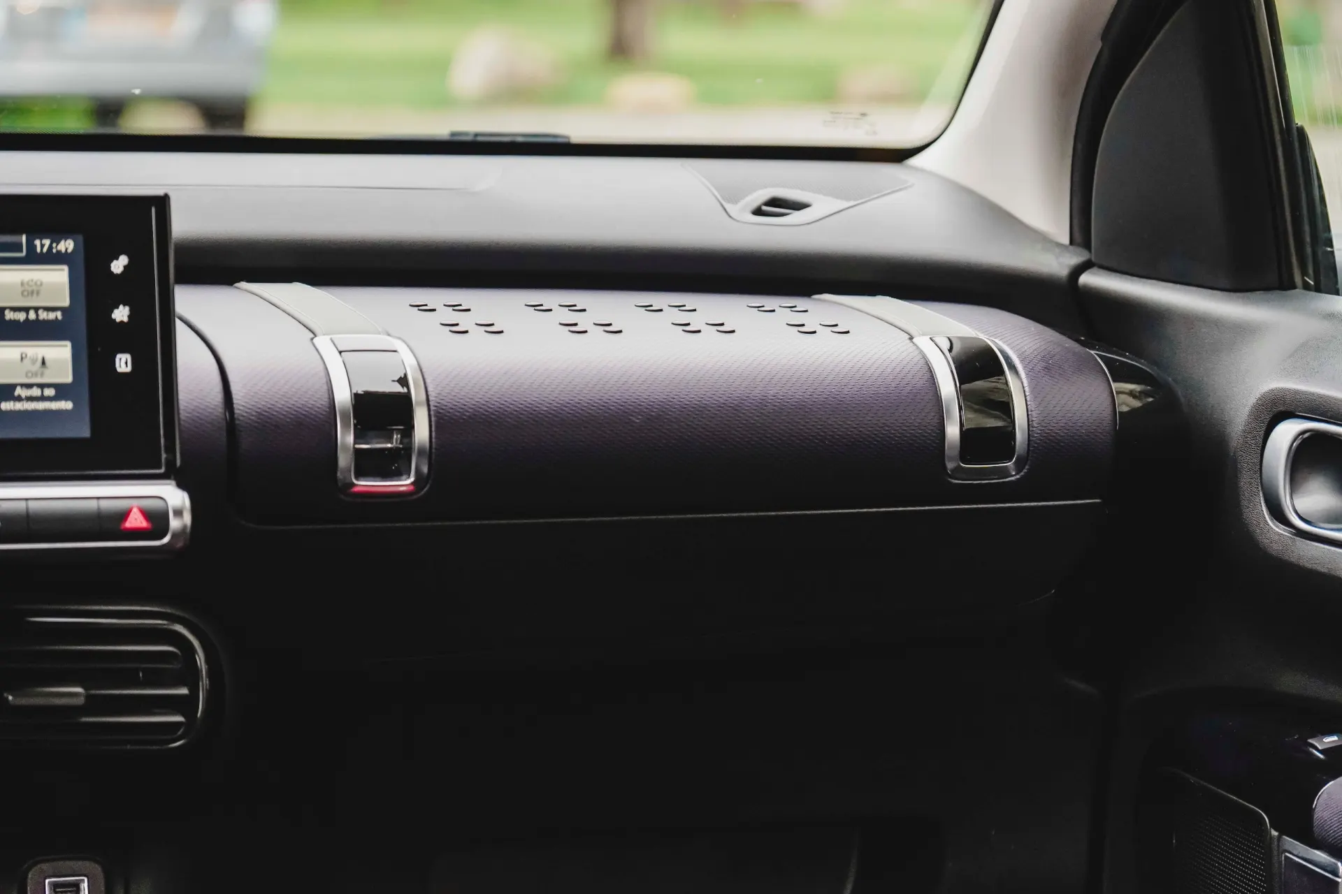 Citroën C4 Cactus 1.2 PureTech Shine 13