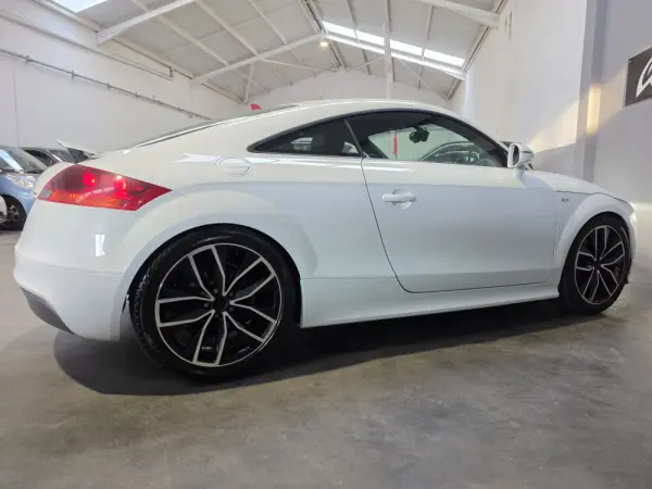 Audi TT Coupé 2.0 TDI ultra quattro S tronic 30
