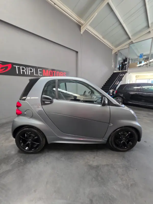 Smart ForTwo Coupé 1.0 mhd Pulse 71 Softouch 14
