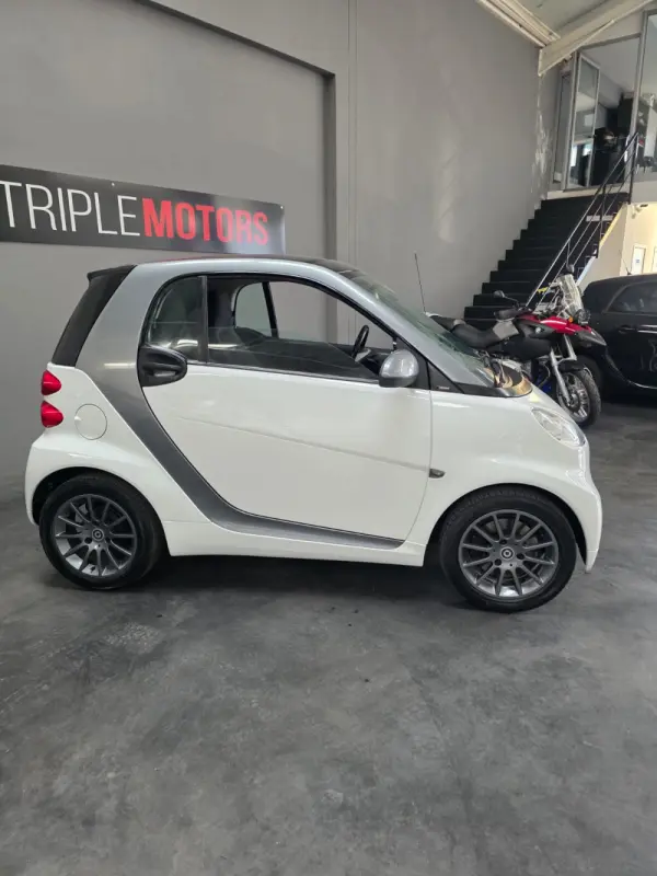 Smart ForTwo Coupé 0.8 cdi Passion 54 9
