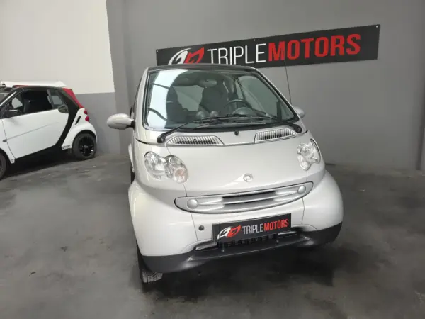 Smart ForTwo Coupé 0.8 cdi Passion 45 16