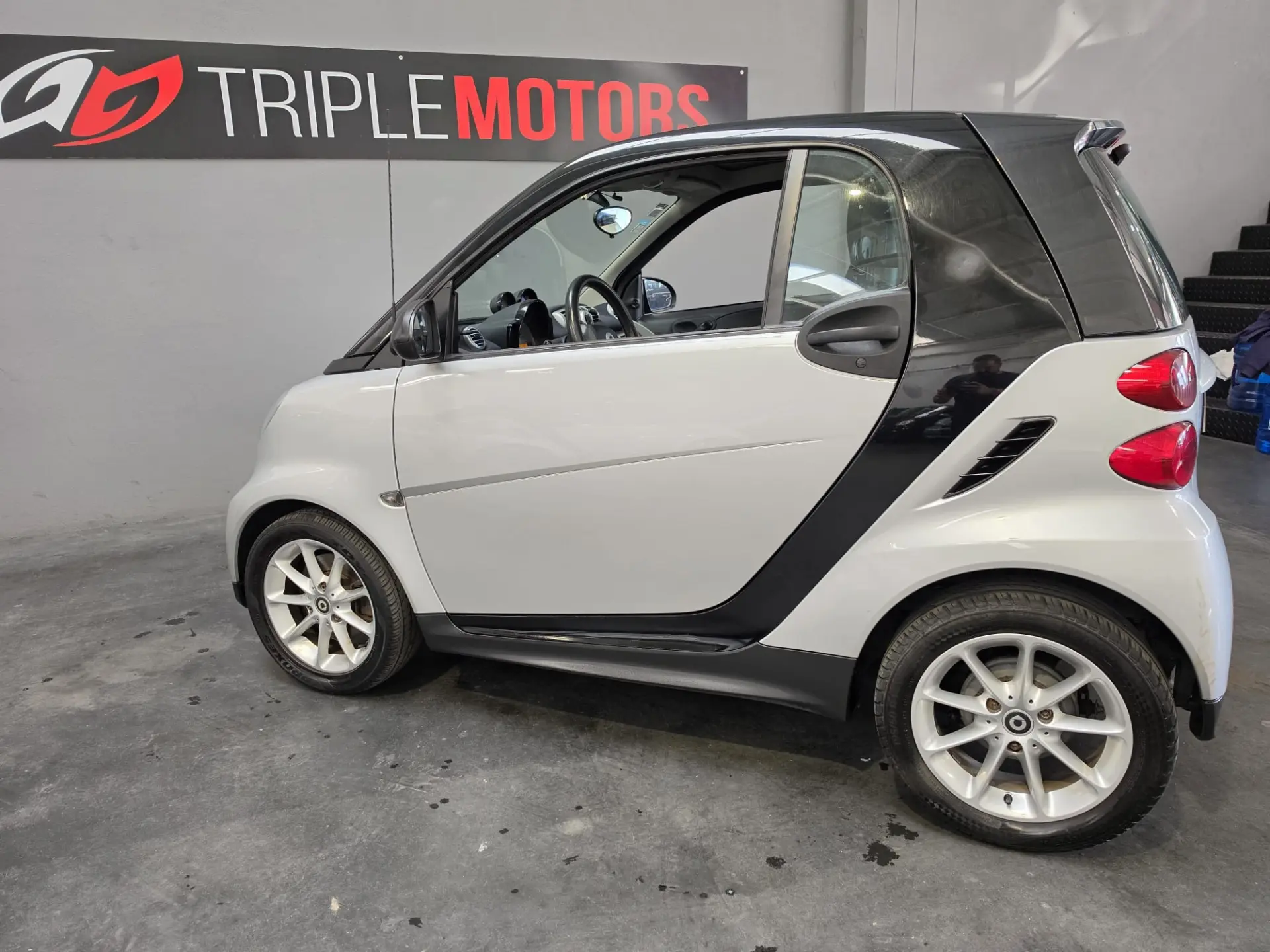 Smart ForTwo Coupé 0.8 cdi Passion 54 15