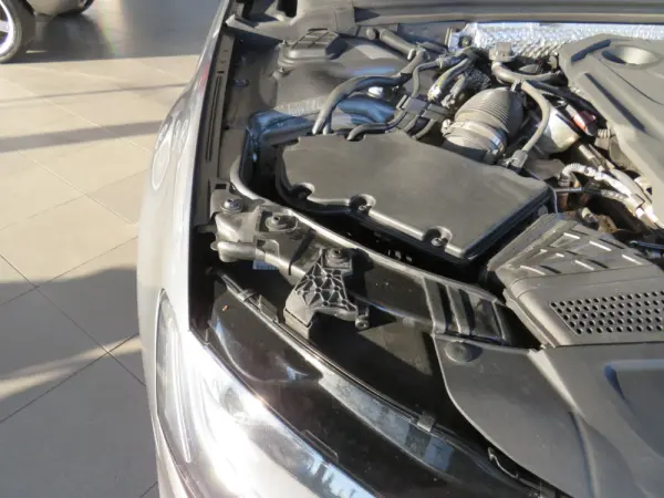 Audi A4 2.0 TDI SPORT 41